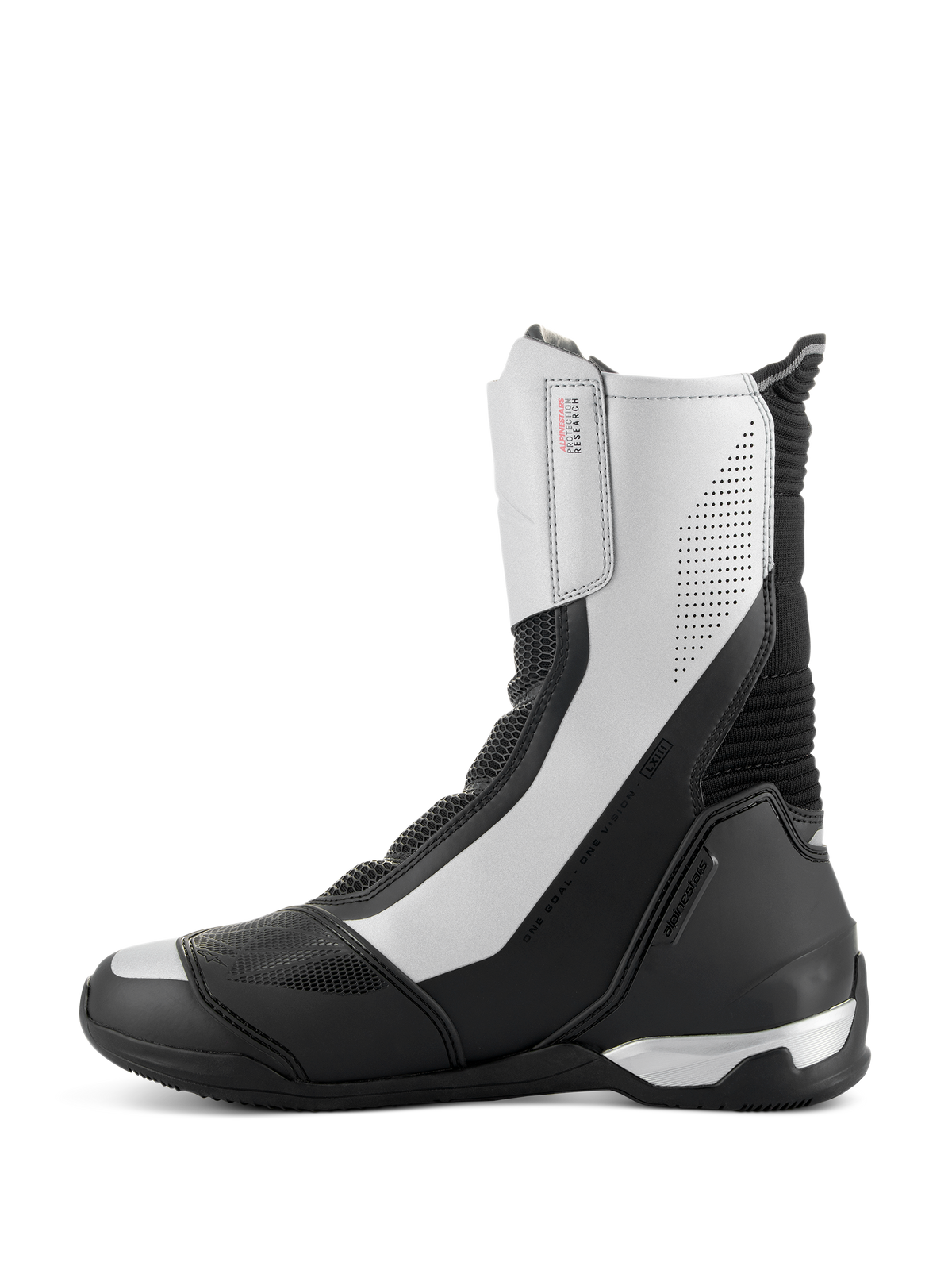 Alpinestars SP-X BOA Stiefel, mittelhohe Sport-Motorradstiefel, Schwarz und Silber, schlankes Seitenprofil mit silbernen Paneelen und perforierten Details, schwarze TPU-Fersenkappe und Alpinestars-Branding.