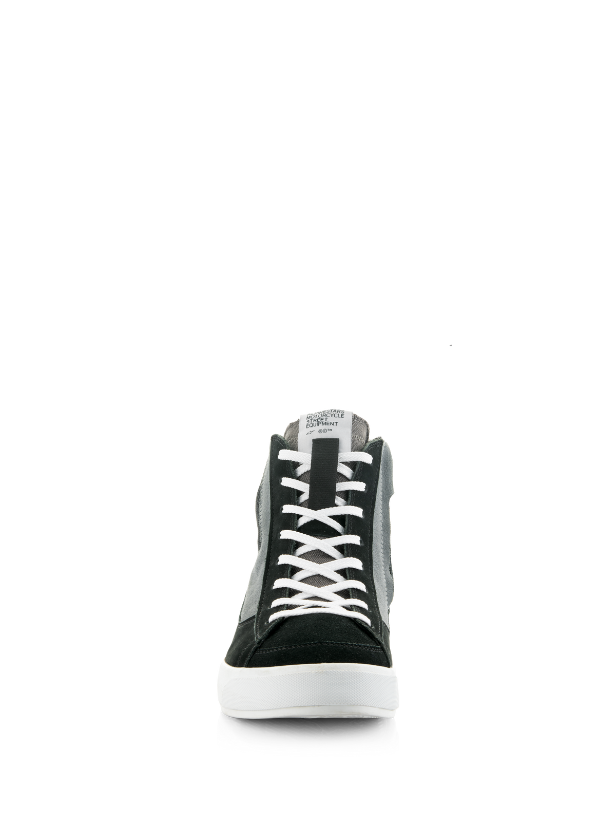 Alpinestars Stated Schuhe, Schwarz, Grau und Weiß, Vorderansicht eines High-Top-Motorrad-Sneakers, weiße Schnürsenkel, schwarzer Zehenbereich aus Wildleder, graue Canvas-Einsätze, weiße vulkanisierte Sohle, urbaner Streetstyle
