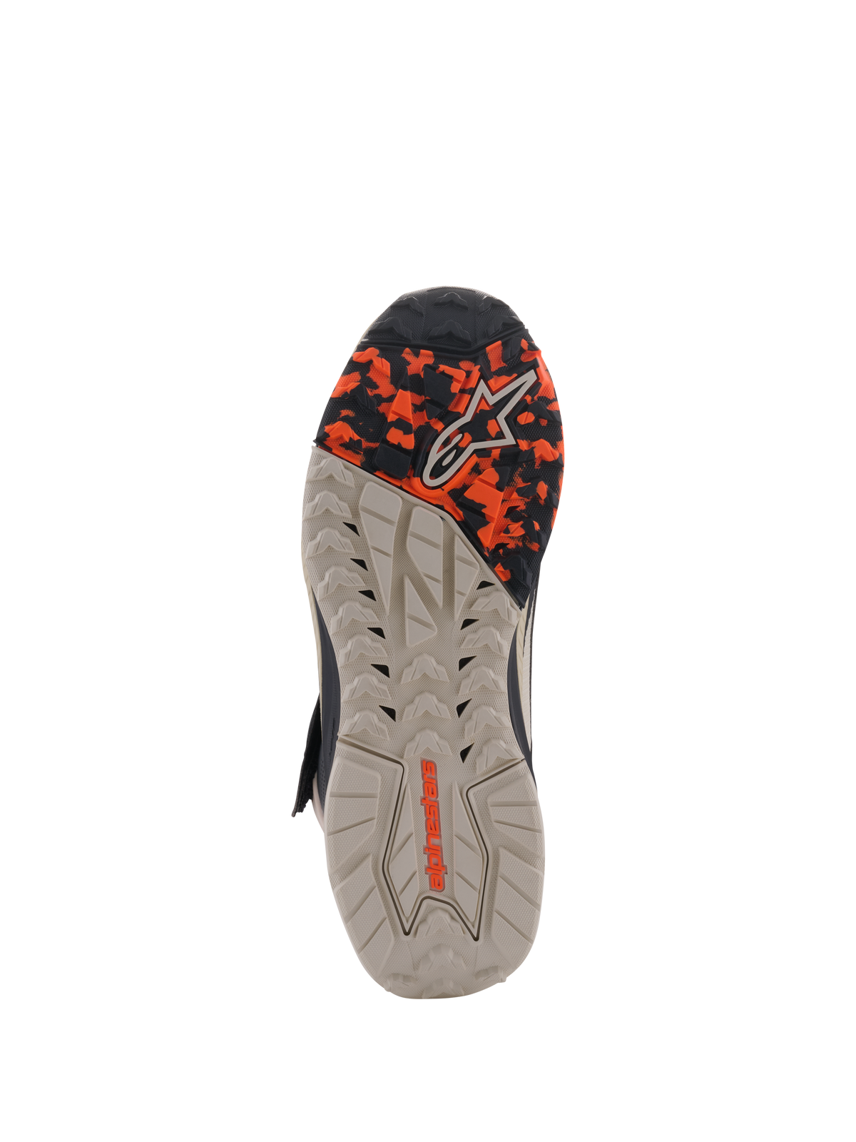 Alpinestars Speedstreet Schuhe, Ansicht der Außensohle, Black Almond Hot Orange, mit einer strukturierten, ölbeständigen Gummisohle, einem Camo-Muster im Vorderfußbereich und geprägtem Alpinestars-Branding, entwickelt für Grip und Stabilität.
