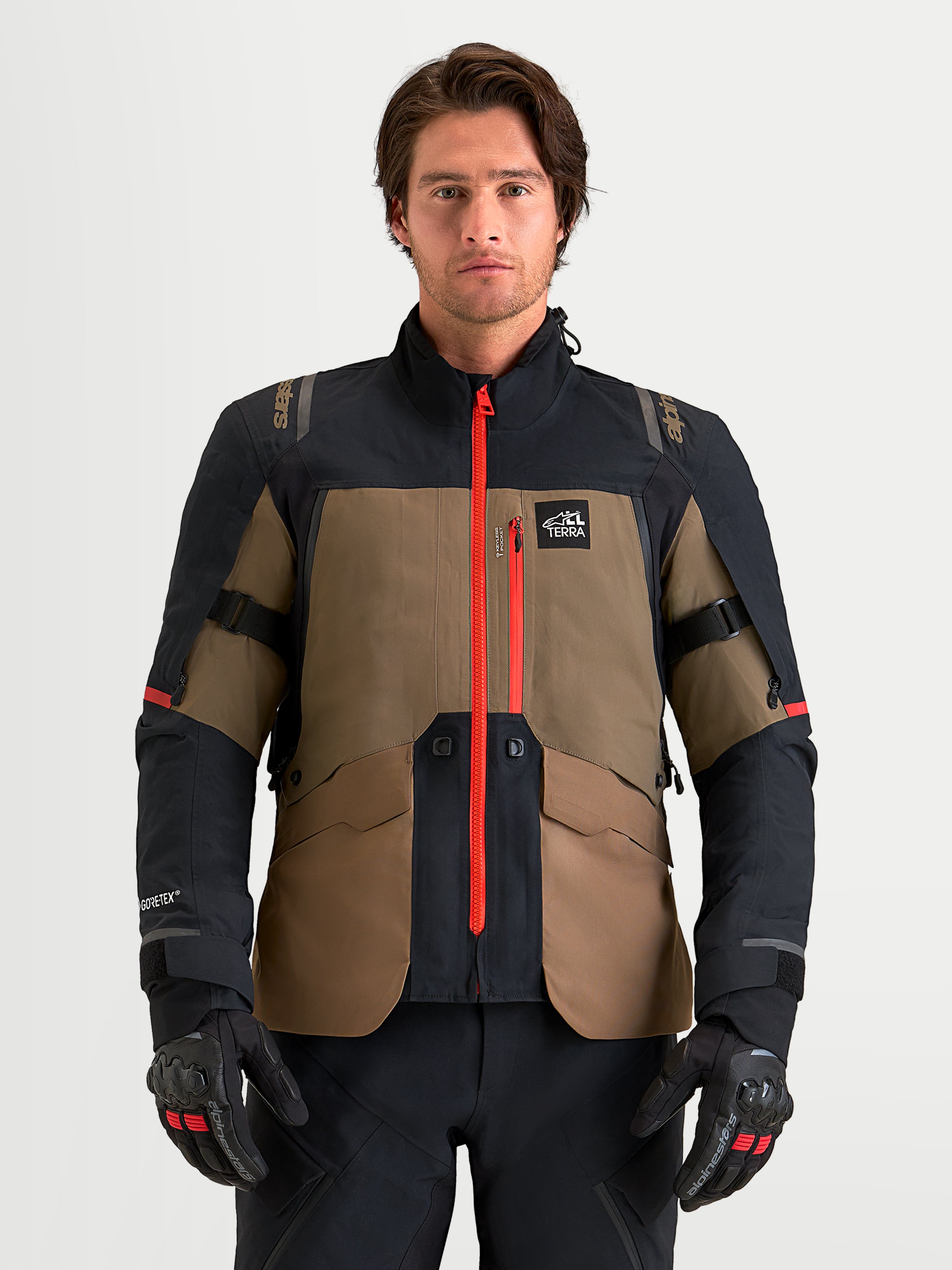 ST-7 V2 GORE-TEX - Black Motorcycle Jacket | Alpinestars®