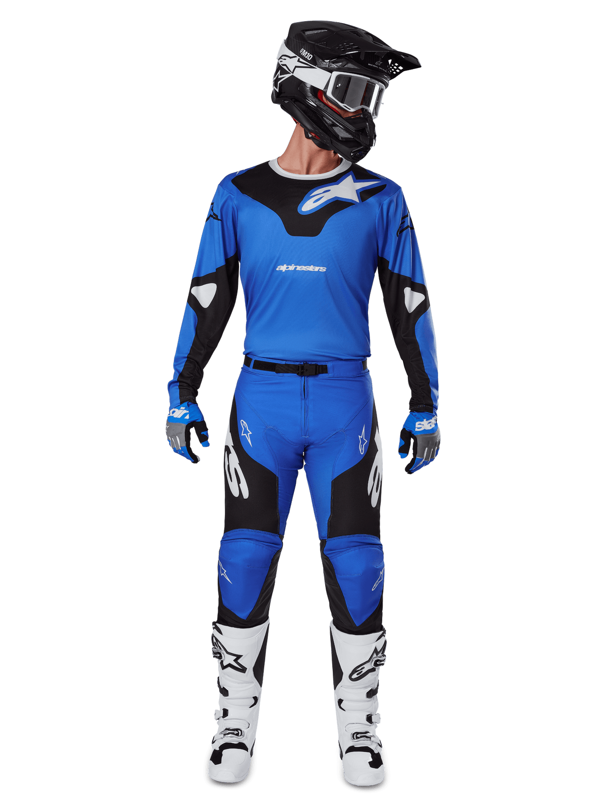 Alpinestars 2025 Racer Veil Hose, Motocross-Hose, Blau und Schwarz, getragen als komplettes Rennoutfit mit passendem blau-schwarzem Trikot, schwarz-weißem Helm, blauen Handschuhen und weißen Stiefeln, mit markanten Logos und ergonomischem Design für Offroad-Fahrten.
