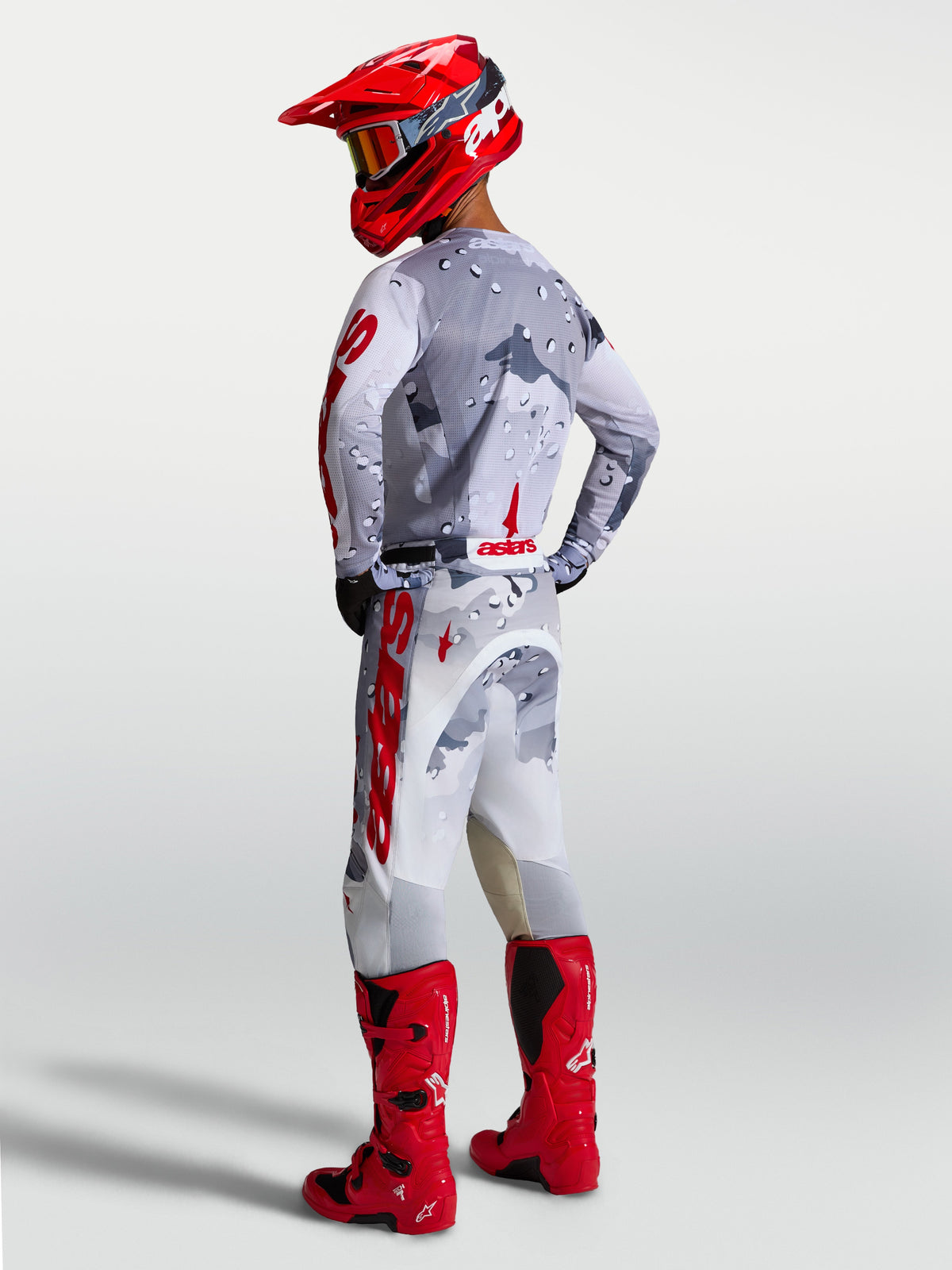 Alpinestars Racer Air Lone Hose, Motocross-Hose für Herren, Grau-Camo und Feuerrot, belüftet mit Performance-Stretch.