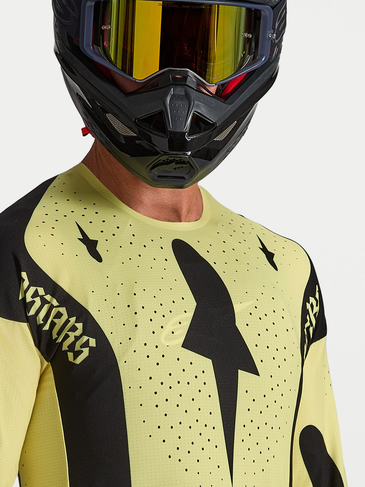 Alpinestars Techstar Atrox Trikot, Motocross-Trikot für Herren in Gelb und Schwarz mit Laserperforationen und Rennpassform.