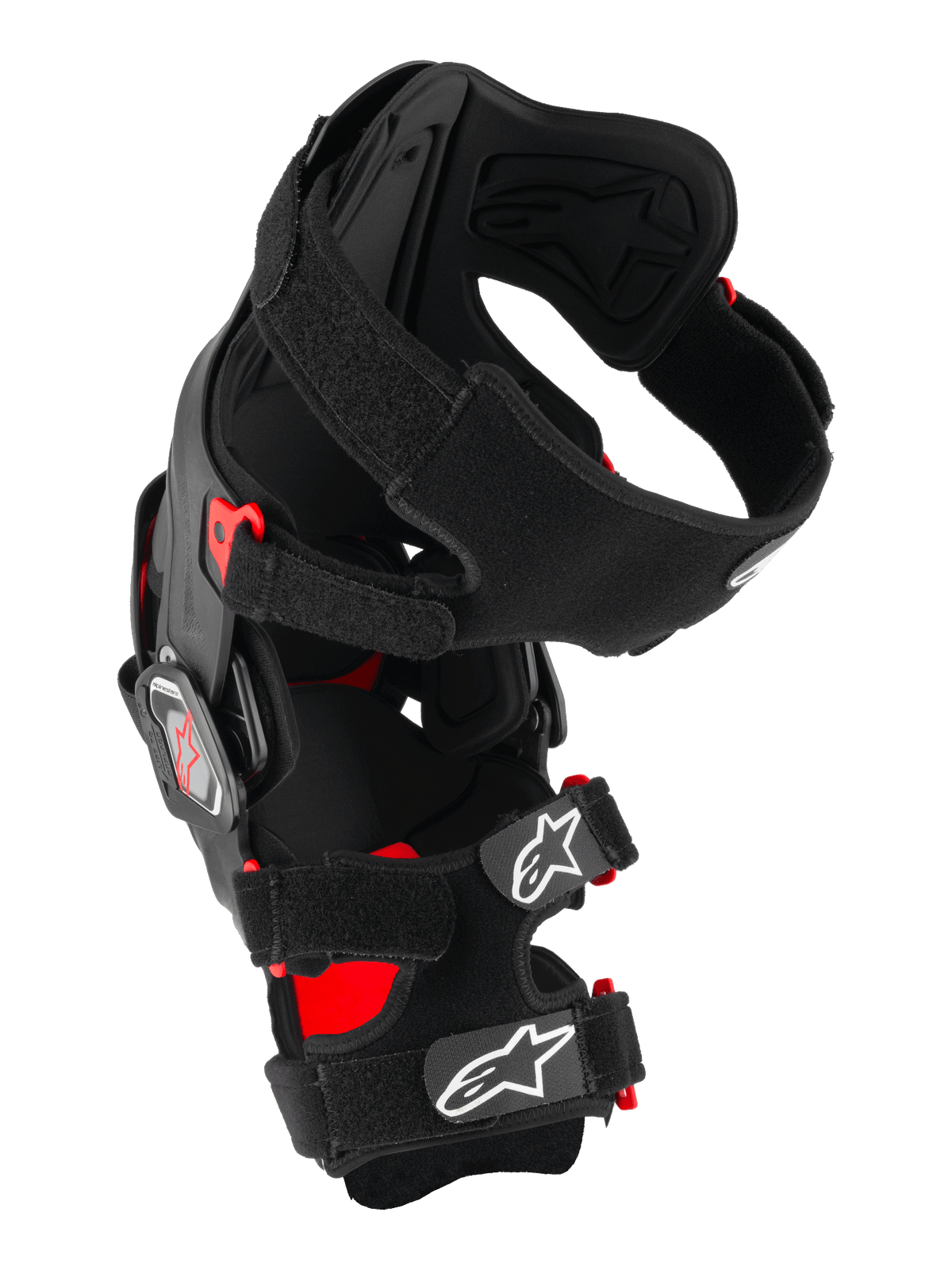Alpinestars RK-7 Plasma Knieorthese, Motocross-Knieschutz, Schwarz und Rot, Seitenansicht mit asymmetrischem faserverstärktem Rahmen, Vier-Punkt-Scharniersystem und gepolsterten X-Riemen mit weißen Astar-Logos