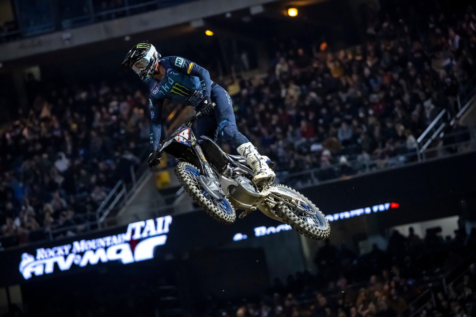 Dominant Christian Craig Kanten Hunter Lawrence zum 250SX West Erfolg in Oakland