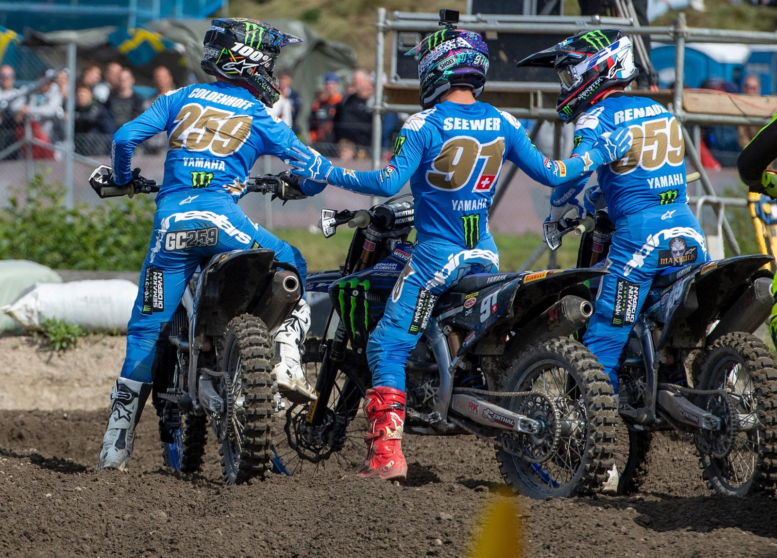 Alpinestars Sweep MXGP -Podium als Maxime Renaux und Jeremy Seeber gewinnen Motos