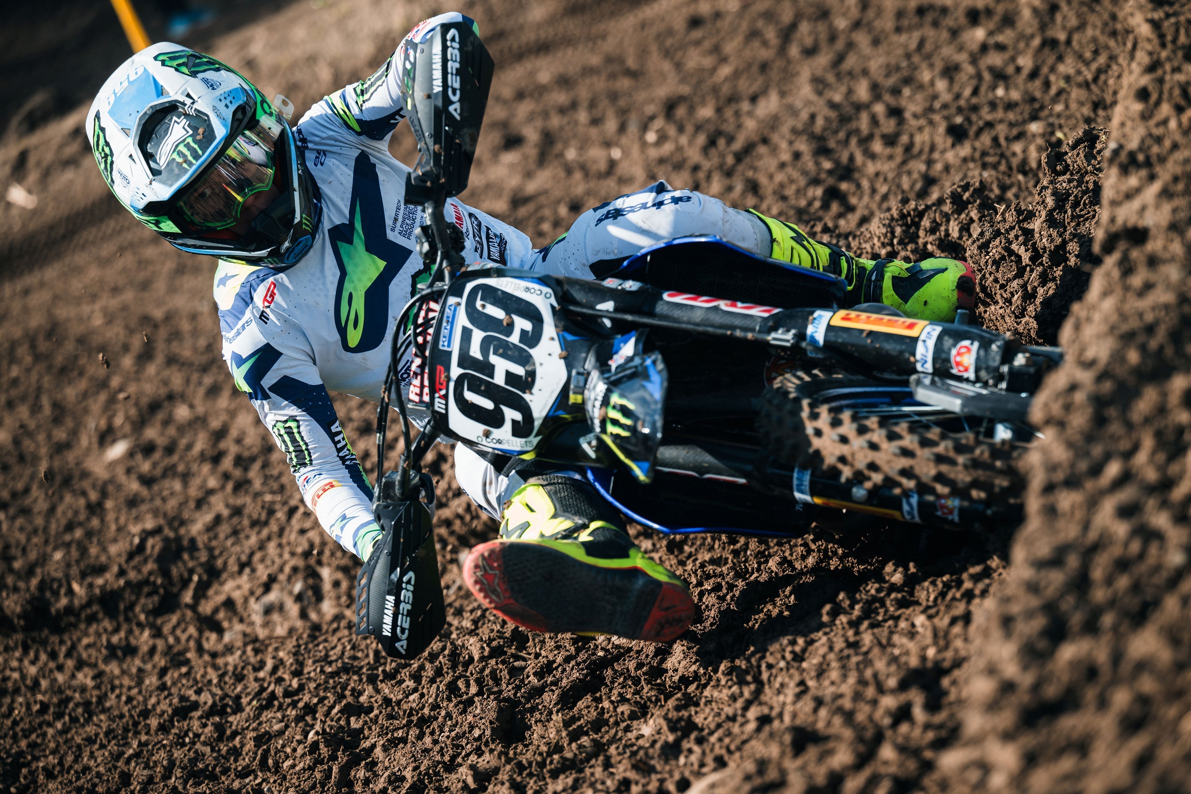 What MX Pros Wear in the Heat: Hot Weather Motocross Gear