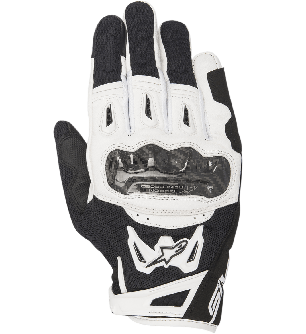Alpinestars SMX-2 Air Carbon V2 Handschuhe, Motorradhandschuhe, Schwarz und Weiß, mit carbonfaserverstärktem Knöchelschutz, technischen 3D-Mesh-Einsätzen zur Belüftung, Leder- und Textilkonstruktion, kurzes Manschettendesign mit weißem Alpinestars-Logo