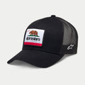 Alpinestars Cali 2.0 Mütze, schwarze Trucker-Cap, gewebter Aufnäher mit Kalifornien-Bär und Alpinestars-Branding, gebogener Schirm, atmungsaktive Mesh-Rückseite, weiß besticktes Stern-Logo an der Seite