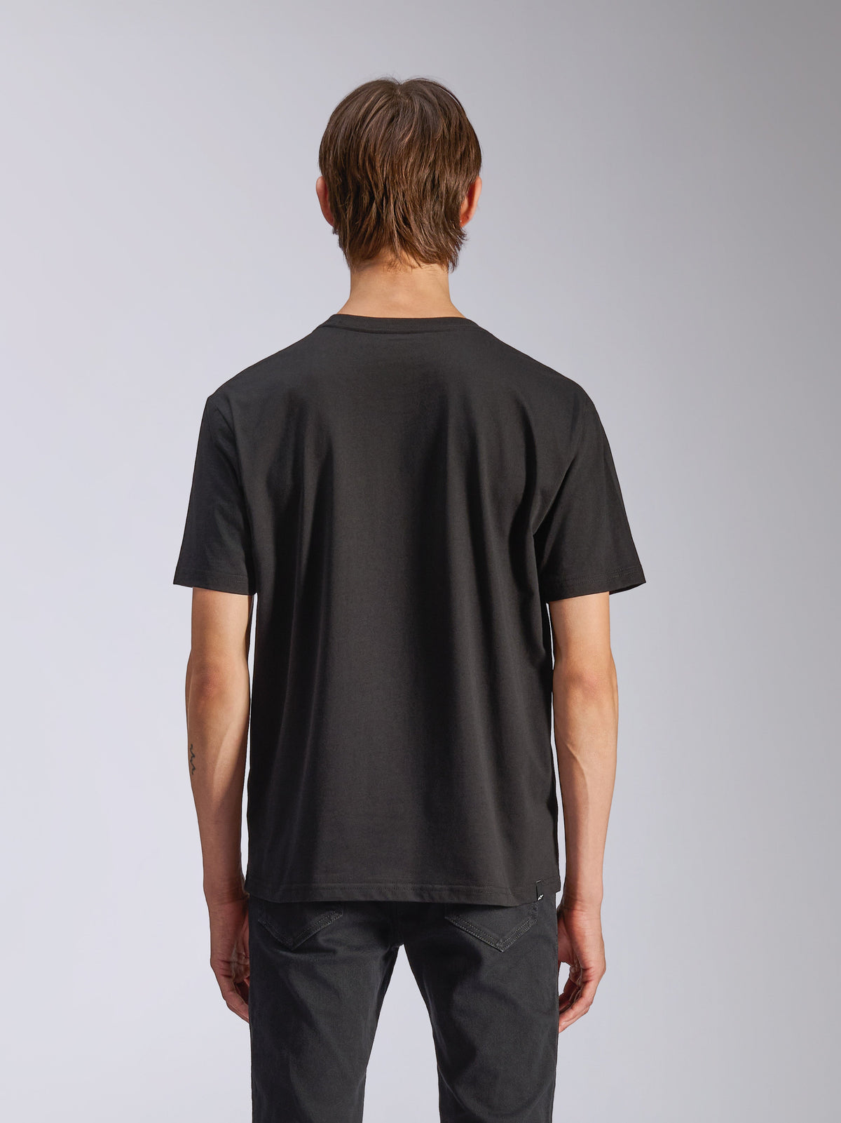 Alpinestars CSF Tee, kurzärmeliges T-Shirt, Schwarz, Rückansicht, lässige Motorsport-Streetwear