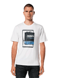 Alpinestars Galun CSF Tee, weißes Kurzarm-T-Shirt, blau-schwarze Vintage-Benzinkanister-Grafik mit Astars Logo und römischen Zahlen MCMLXIII, Casual Motorsport Streetwear