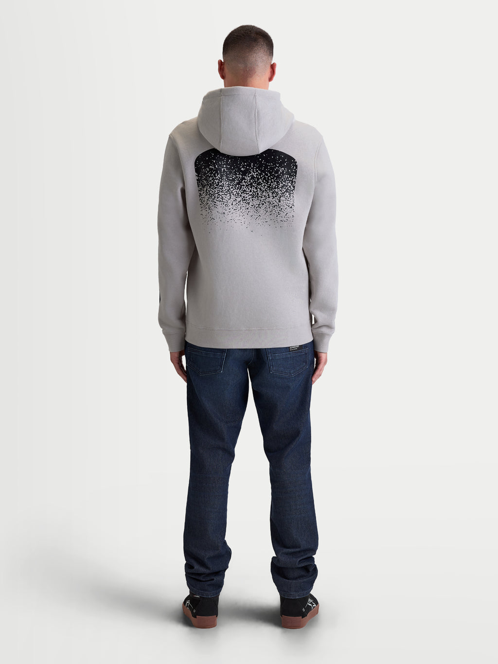 Alpinestars Obsessed Hoodie, Herren-Sportswear-Kapuzenpullover, Cement Grau und Schwarz, Rückansicht mit großer MX-inspirierter Verlaufsgrafik, Fleece aus Baumwollmischung, lässige Motorsport-Bekleidung mit Kapuze und Rippbündchen.