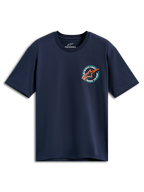 Alpinestars Aorbit CSF Tee, kurzärmeliges T-Shirt, Marineblau, kreisförmige Brustgrafik mit orangem Astars-Logo und „Always Fast Made to Last“-Schriftzug, lässige Motorsport-Sportbekleidung