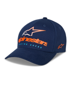 Alpinestars Instinct Kappe, marineblaue Baseball-Cap, gebogener Schirm mit strukturierter Krone, Astars-Logo vorne mit orangefarbenem Schriftzug und hellblauem „Racing Ahead“ Text, seitlich gesticktes Logo, lässige Sport-Kopfbedeckung
