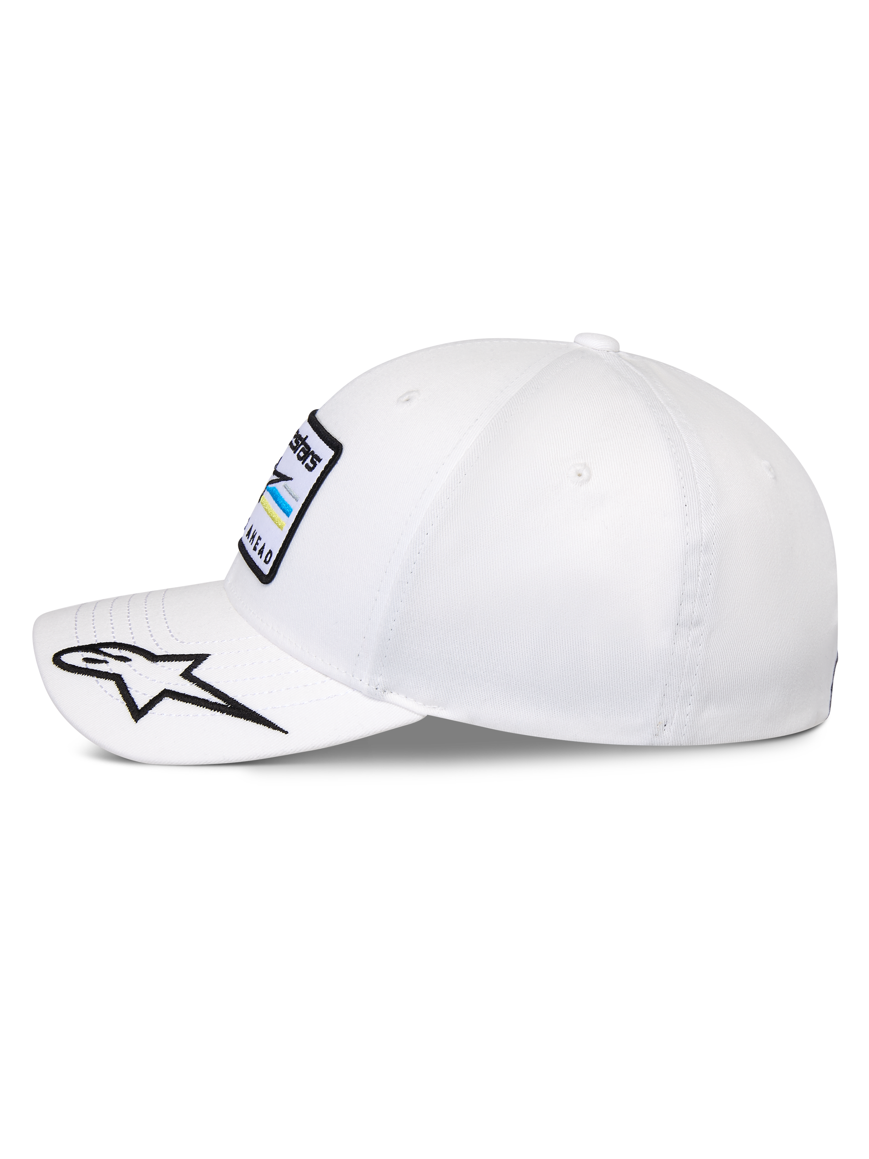 Alpinestars Surpass Kappe, strukturierte Baseball-Kappe, Weiß, gebogener Schirm mit besticktem schwarz-weißem Stern-Logo, Seitenansicht zeigt vorderen Astars-Logo-Patch, lässige vom Motorsport inspirierte Kopfbedeckung