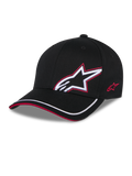 Alpinestars Corp Shift Relay Kappe, Schwarz, strukturierte Twill-Baseballkappe mit gebogenem Schirm, weißes 3D-Astars-Logo mit roter Stickumrandung auf der Vorderseite, rotes Logo an der Seite, weißer Rand am Schirm mit rotem Sandwich-Detail, lässige, vom Motorsport inspirierte Kopfbedeckung.