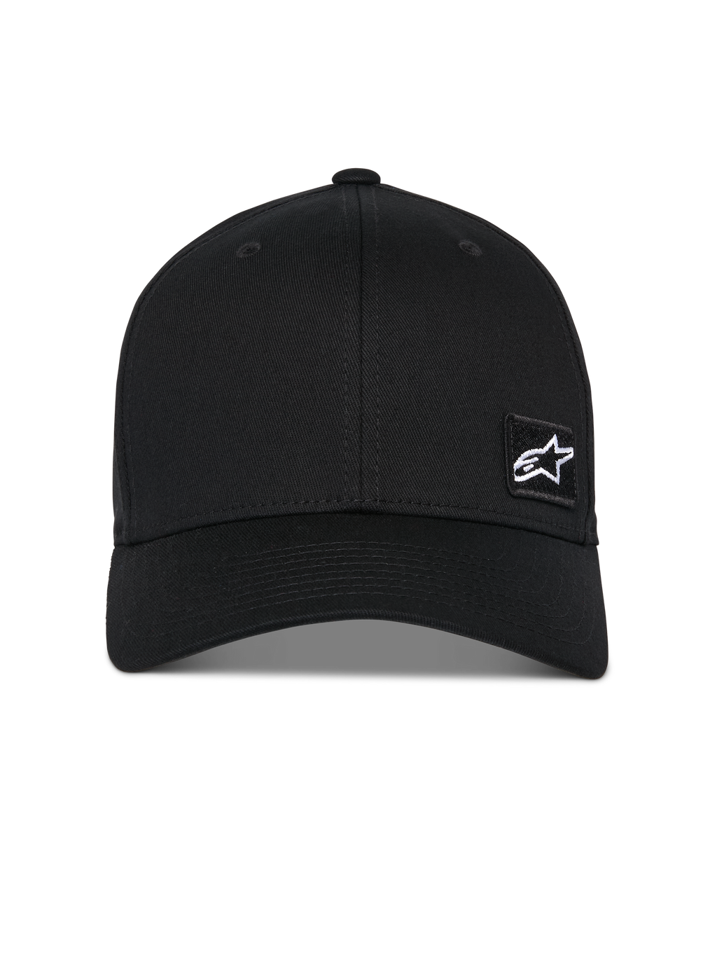 Alpinestars Pivot Kappe, schwarze Baseball-Cap, gebogener Schirm mit strukturierter Krone, kleines weißes Astars Stern-Logo auf einem schwarzen bestickten Aufnäher, lässige vom Motorsport inspirierte Sportbekleidung