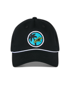 Alpinestars Calipalm Strapback Kappe, schwarze Kappe, mit einem kreisförmigen gewebten Aufnäher mit einer Palme und einem limettengrünen Astars-Logo auf blauem Hintergrund, weißes Kordeldetail über dem Schirm, Casual Sportswear