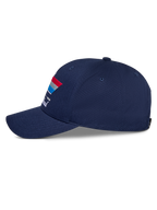 Alpinestars Trifecta Snapback Kappe, Navyblau, Seitenansicht, mit gebogenem Schirm und dreifarbiger Streifengrafik mit weißem Text, lässige Motorsport-Kopfbedeckung