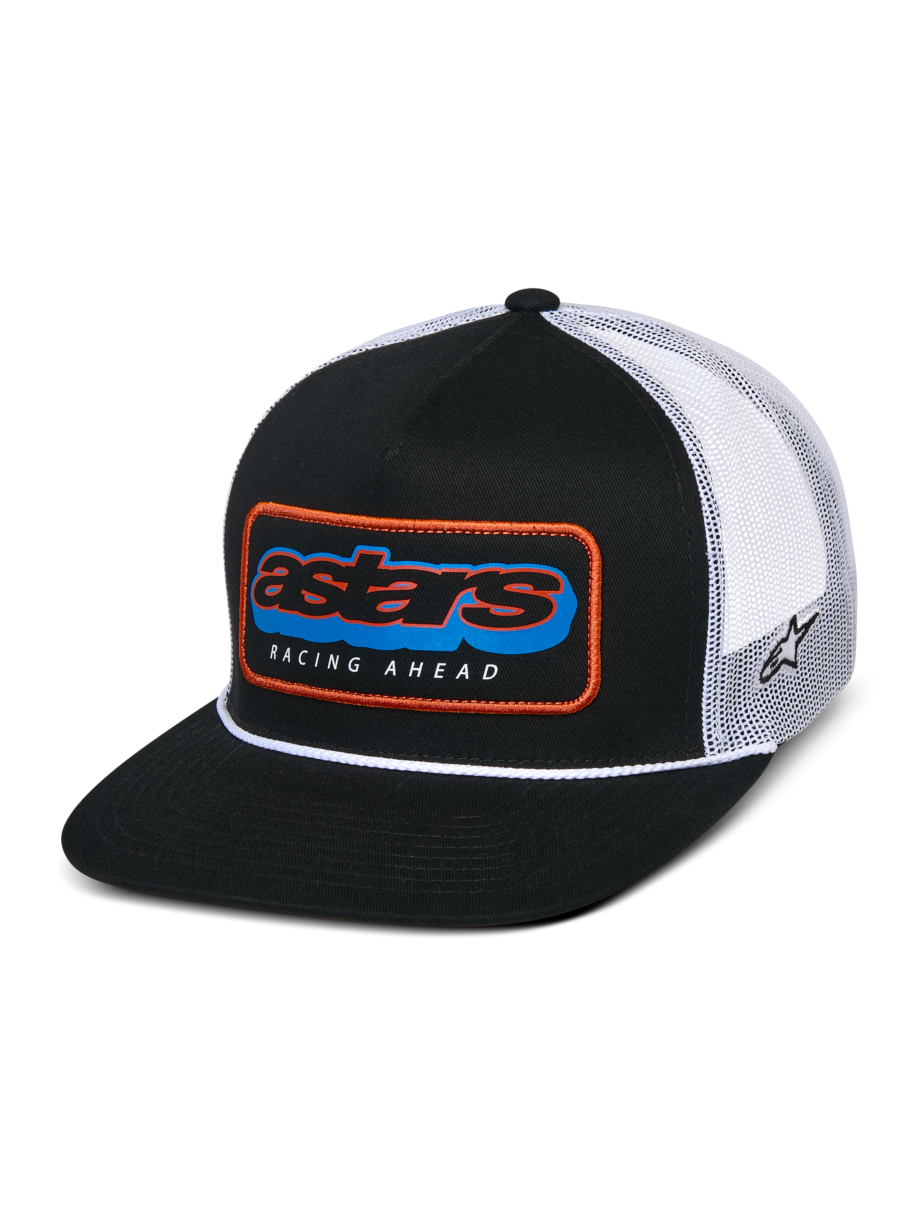 Alpinestars Phosphor Trucker Cap, Schwarz und Weiß, flacher Schirm mit strukturierter Krone und weißem Kordel-Detail, mehrfarbiger Astars-Patch vorne mit orangefarbenem Rand und „RACING AHEAD“-Schriftzug, atmungsaktive Rückseite aus weißem Mesh mit seitlicher Logo-Stickerei