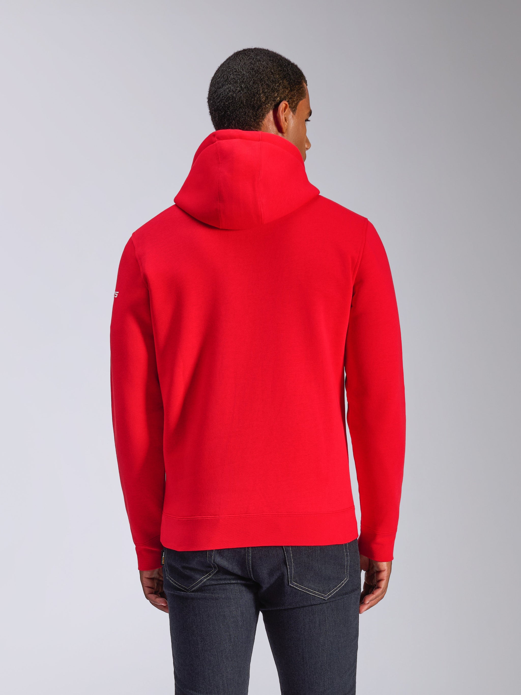 Alpinestars Frontal Hoodie, Fleece-Kapuzenpullover, Rot, Rückansicht mit Kapuze mit Kordelzug und geripptem Saum, kleine weiße Wortmarke am Ärmel, lässige, vom Motorsport inspirierte Streetwear