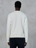 Alpinestars Essentials Ageless Crew, Off-White Rundhals-Sweatshirt, Rückansicht, lässige Sportbekleidung, mit gerippten Bündchen und Saum, schlichtes Design mit entspannter Passform, hochwertiges weiches Fleece-Material
