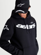 Alpinestars Velocifier Hoodie, Premium Sportswear Kapuzenpullover, Schwarz und Weiß, mit markantem Astars-Schriftzug auf der Brust und Logos an den Schultern, Baumwollmischgewebe für täglichen Komfort abseits des Bikes.