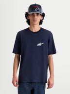 Alpinestars Meteor CSF T-Shirt, lässiges Herren-Kurzarm-Sportswear-T-Shirt, Navy-Blau, mit kleinem weißen Alpinestars-Logo auf der Brust, Frontansicht am Model, weiches Baumwoll-Polyester-Mischgewebe.