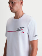 Alpinestars P1 CSF T-Shirt, Kurzarm-Sportswear-T-Shirt in Weiß mit schwarzer Logo-Grafik und rotem Rennstreifen auf der Brust, Unisex, weicher Baumwoll-Polyester-Mix für die Freizeit.