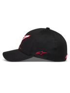 Alpinestars Lineout Kappe, schwarze Motorsport-Kappe aus Twill mit gebogenem Schirm und roten Astars-Logostickereien.