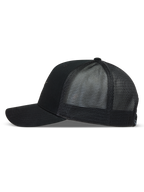 Alpinestars Augment Trucker-Mütze, Sport-Kappe in Schwarz mit Twill-Front, gebogenem Schirm und atmungsaktivem Mesh-Rücken.