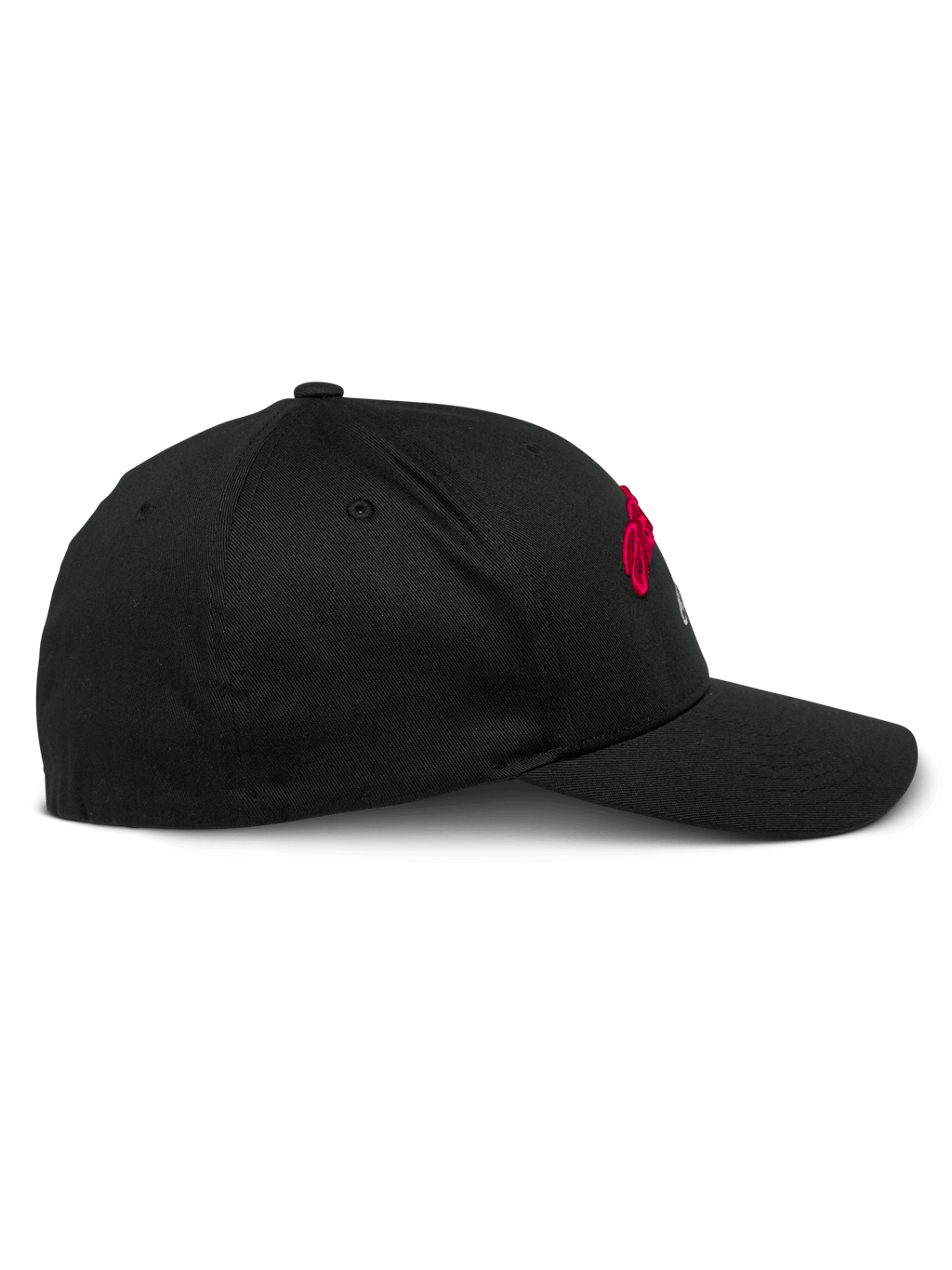 Alpinestars Arcstars Cap, schwarze Baseball-Cap, Seitenansicht, gebogener Schirm mit strukturierter Krone, Stretch-Twill-Gewebe, rote und weiße Stickerei-Details, lässige vom Motorsport inspirierte Kopfbedeckung