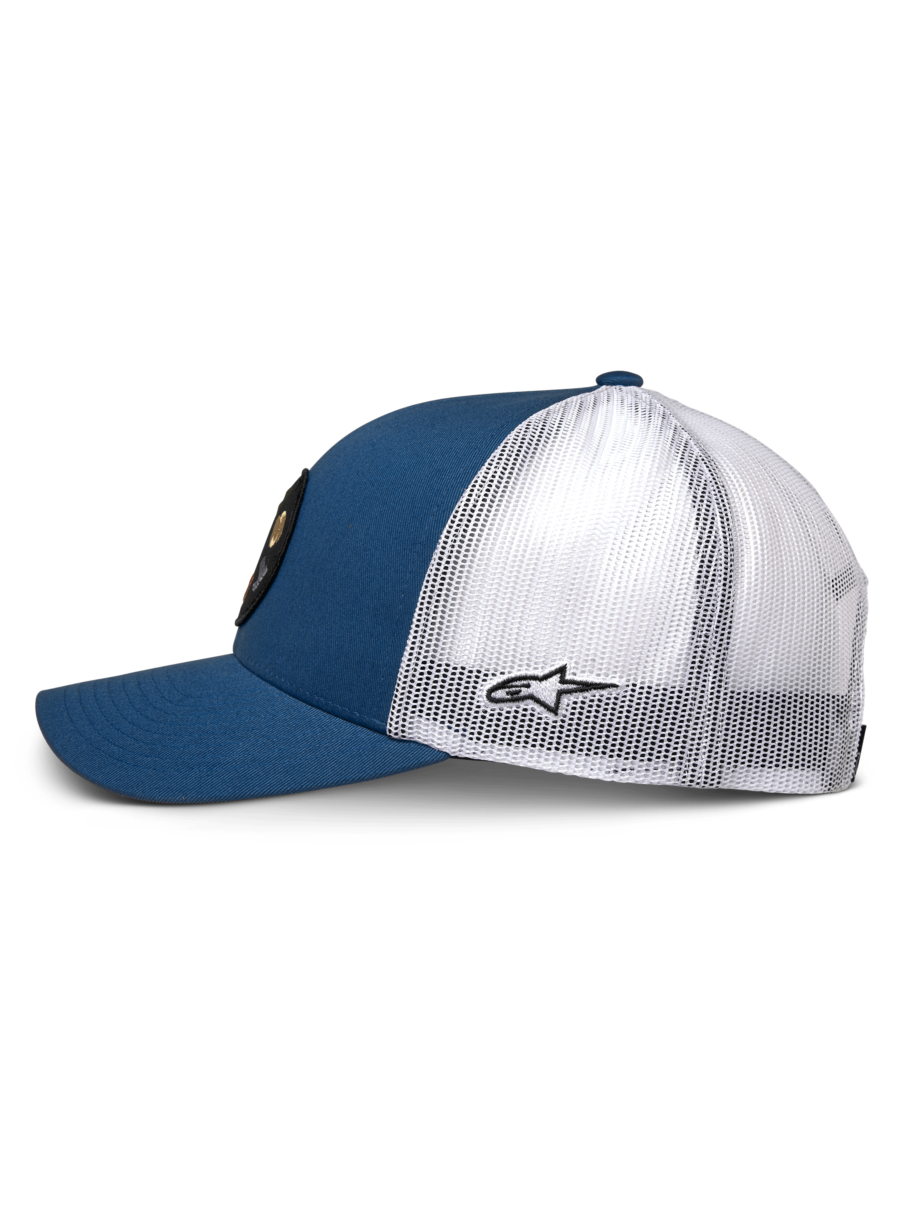 Alpinestars Gambit Trucker Mütze, Blau und Weiß, Seitenansicht mit blauer Twill-Vorderseite und Schirm, weißer Poly-Mesh-Rückseite, kleines schwarzes Astar-Logo an der Seite, strukturierte Krone