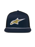 Alpinestars Orion Trucker Kappe, Marineblau und Schwarz, 3D Ageless-Logo auf der Vorderseite mit gelber Musterfüllung und weißem Rand, flacher Schirm mit weißem Seilbesatz, strukturierte Krone und schwarze Mesh-Rückseite, lässige Motorsport-Kopfbedeckung