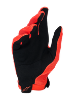 Alpinestars A-Aria Handschuhe, Spicy Orange und Schwarz, Handflächenansicht mit synthetischem Wildledermaterial und einem schwarzen Handflächen-Patch, orangefarbenes Alpinestars-Logo am Handgelenk, leichtes und belüftetes Design für MTB und Offroad-Radsport