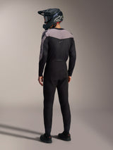 Alpinestars A-Supra Elite MTB-Kit in Schwarz und Grau, mit Performance-Trikot und passender Rennhose, Rückansicht.