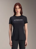 Alpinestars Stella A-Dura Dri Switch Trikot, Damen Kurzarm-MTB-Shirt, Schwarz mit weißem Alpinestars Brustlogo, lässige Performance-Passform, technisches feuchtigkeitsableitendes Material für Mountainbiking