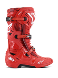 Alpinestars Tech 10 Stiefel, Motocross-Rennstiefel, Rot mit weißen und schwarzen Akzenten, Seitenansicht mit Dreifach-Schnallen-Verschlusssystem, verstärkte TPU-Schale, weiße Stern-Logos und DHCP-Technologie-Branding