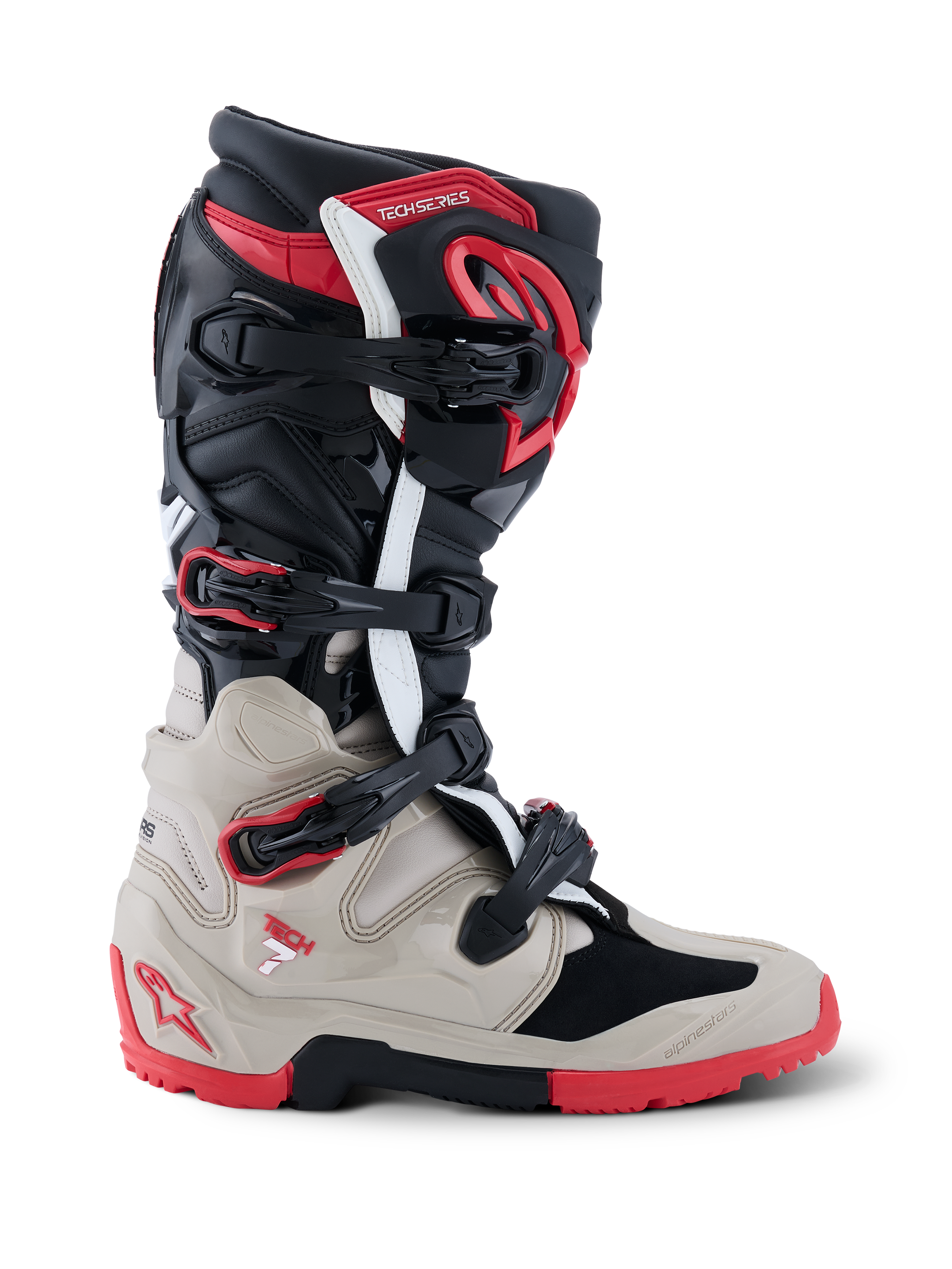 Alpinestars 2026 Tech 7 Enduro Stiefel, Offroad-Motorradstiefel in Schwarz, Hellgrau und Hellrot, Seitenprofil-Ansicht mit Schnallenverschluss-System und umfassendem TPU-Aufprallschutz.