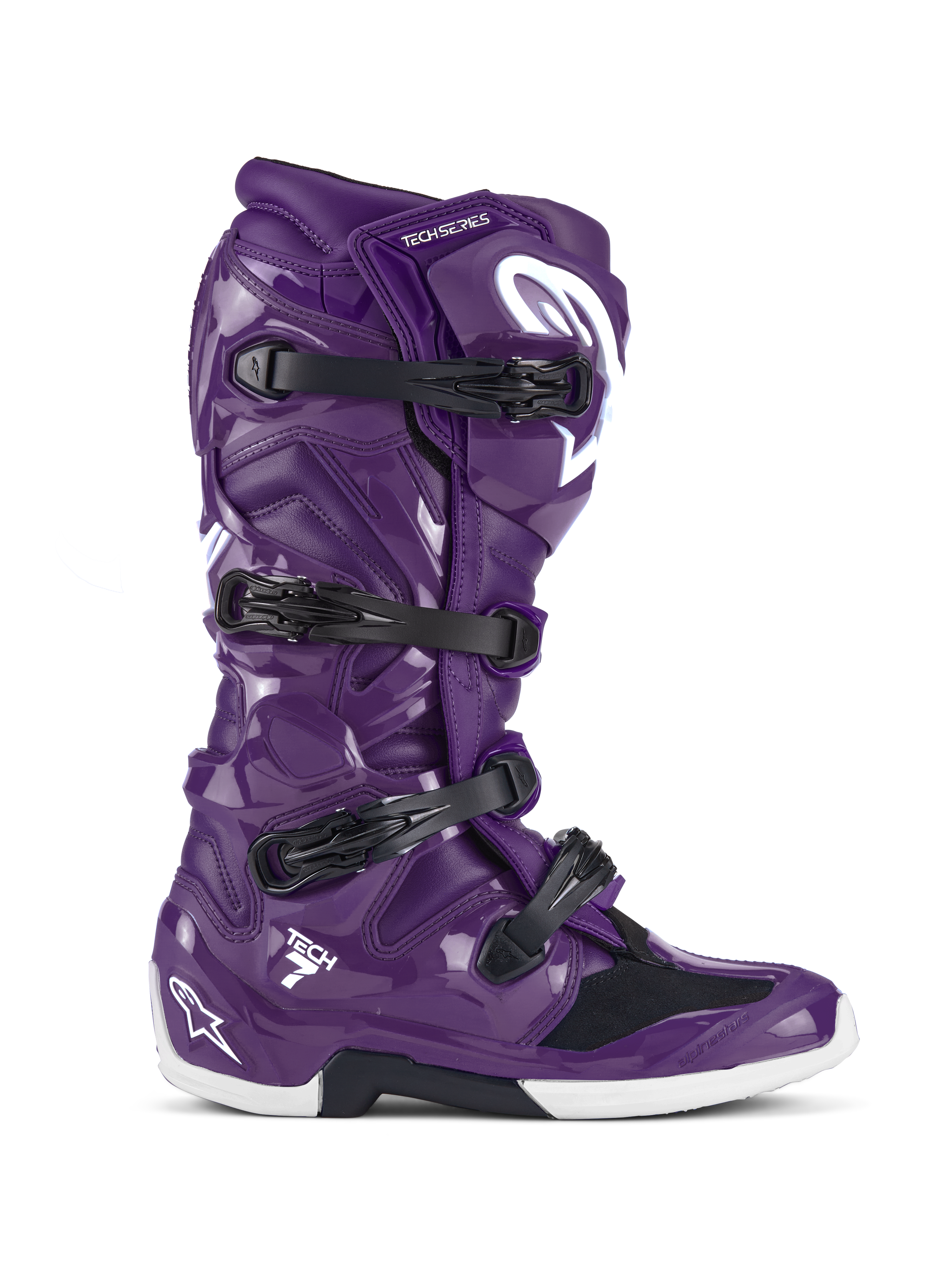 Alpinestars Tech 7 Stiefel, Motocross-Offroad-Stiefel, Glänzendes Lila mit schwarzen Schnallen und weißen Akzenten, Seitenansicht, Vier-Schnallen-Verschlusssystem, weißes Stern-Logo an Ferse und Schienbein, strapazierfähige TPU-Konstruktion für Offroad-Performance