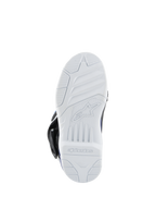 Alpinestars Kids Tech 3S Stiefel, Motocross-Stiefel, weiße Gummiaußensohle, strukturiertes Profil für Grip im Gelände, mit Alpinestars-Logo und Schriftzug auf der Unterseite.