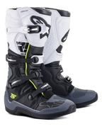 Alpinestars Tech 5 Stiefel, Motocross- und Offroad-Stiefel, Schwarz, Dunkelgrau und Weiß mit neongelben Akzenten, Vier-Schnallen-Verschlusssystem, oberes weißes Paneel mit schwarzem Astars-Logo, dunkelgrauer Zehen- und Fersenschutz, langlebige Mikrofaser-Konstruktion