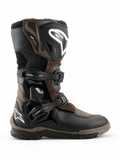 Alpinestars Corozal V2 Adventure Drystar Stiefel, Motorrad-Adventure-Touring-Stiefel, Braun und Schwarz, wasserdichte Konstruktion mit verstellbaren Schnallenriemen, verstärkter Knöchel- und Schienbeinschutz, robuste Profilsohle für Grip in jedem Gelände