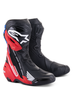 Alpinestars Honda Supertech R Stiefel, Motorrad-Rennstiefel, Schwarz, Hellrot und Blau, mit TPU-Schienbeinschützern, Honda-Branding und fortschrittlichem aerodynamischem Design für Performance auf Rennstrecke und Straße.