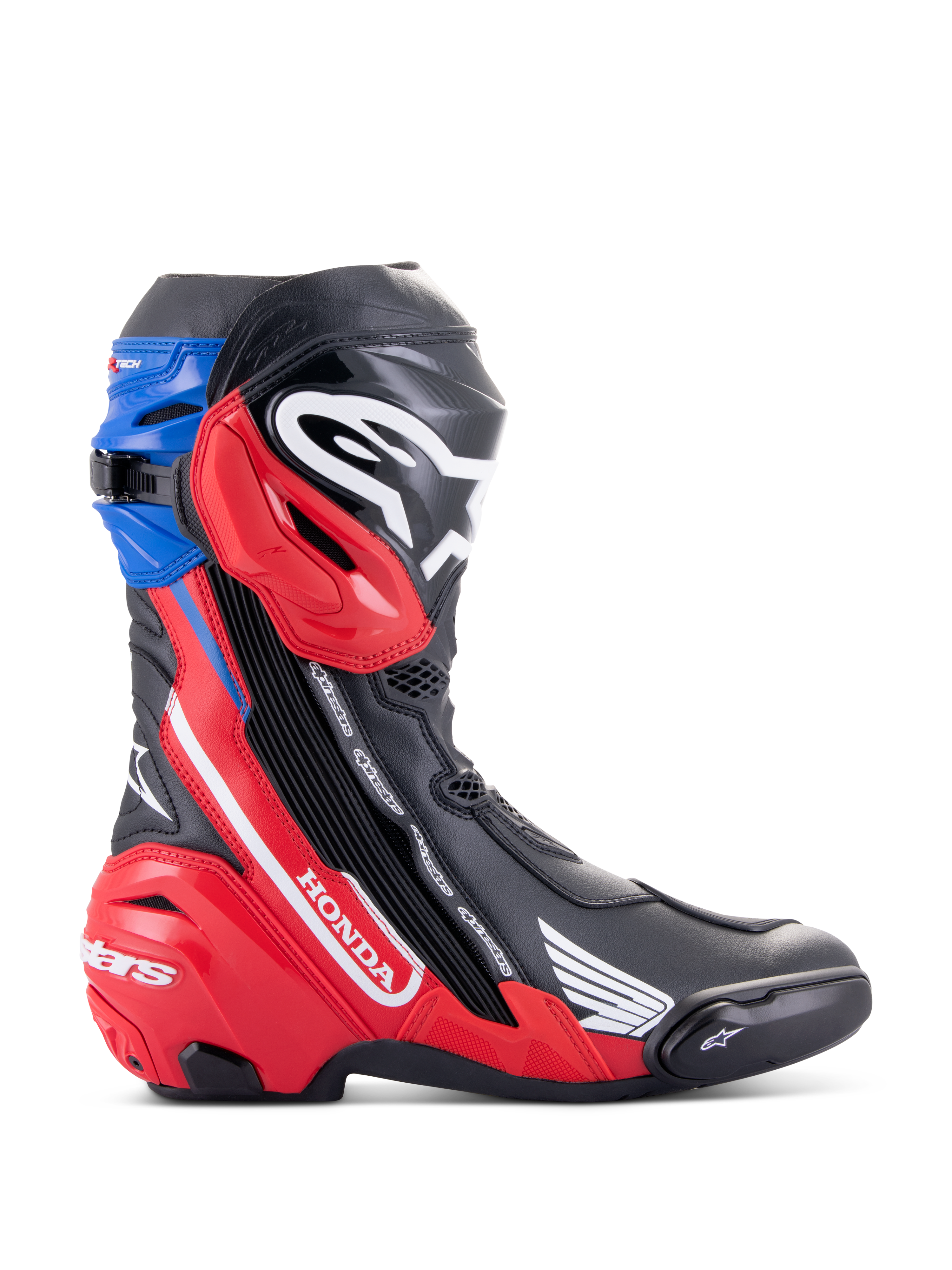 Alpinestars Honda Supertech R Stiefel, Racing-Motorradstiefel, Schwarz, leuchtendes Rot und Blau, mit weißem Honda-Branding auf rotem Seitenpanel, Alpinestars-Logo auf dem Schienbein, blauer Gamasche oben, schlankes aerodynamisches Design mit fortschrittlichem TPU-Schutz