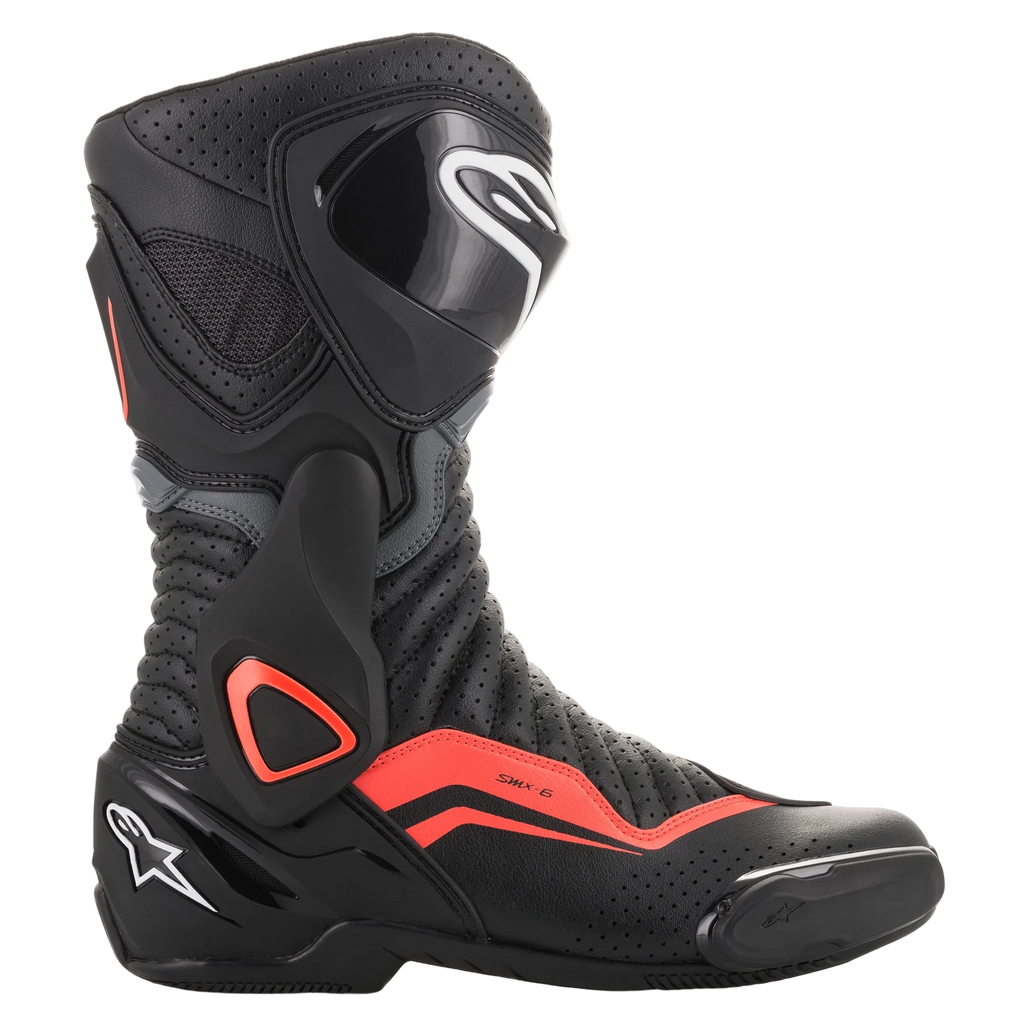 Alpinestars SMX-6 V2 Vented Stiefel, Motorradrennstiefel in Schwarz und fluoreszierendem Rot, atmungsaktive Mikrofaser, CE-zertifiziert, mit Belüftung.