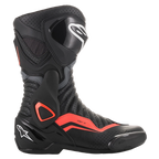 Alpinestars SMX-6 V2 Vented Stiefel, Motorradrennstiefel in Schwarz und fluoreszierendem Rot, atmungsaktive Mikrofaser, CE-zertifiziert, mit Belüftung.