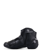 Alpinestars SMX-1 R V2 Vented Boots, Schwarz, niedrig geschnittene Performance-Motorradstiefel, Seitenprofilansicht mit perforiertem Mikrofaser-Obermaterial, TPU-Protektoren und seitlichem Reißverschluss.