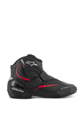 Alpinestars SMX-1 R V2 Stiefel, niedrig geschnittene Performance-Motorradstiefel, Schwarz mit roten und weißen Akzenten, sicherer Klettverschluss, verstärkte TPU-Fersenkappe und Knöchelschutz, Akkordeon-Flexzonen, strukturierte Gummisohle für sportliche Straßenfahrten