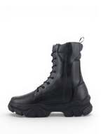 Alpinestars Ava Stiefel, urbaner Damen-Motorradstiefel aus schwarzem Leder mit markanter erhöhter Gummisohle.